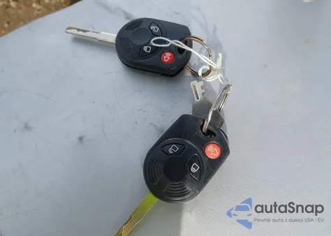 2016 Ford Escape Se z USA, uszkodzony, nr VIN 1FMCU9G99GUB42551